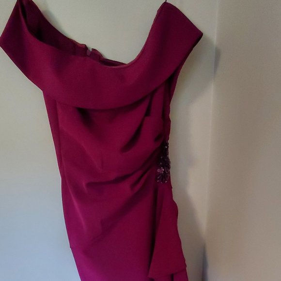 Adrianna Papell, size 12  with tags. Lined, off the shoulder gown. - Picture 2 of 6